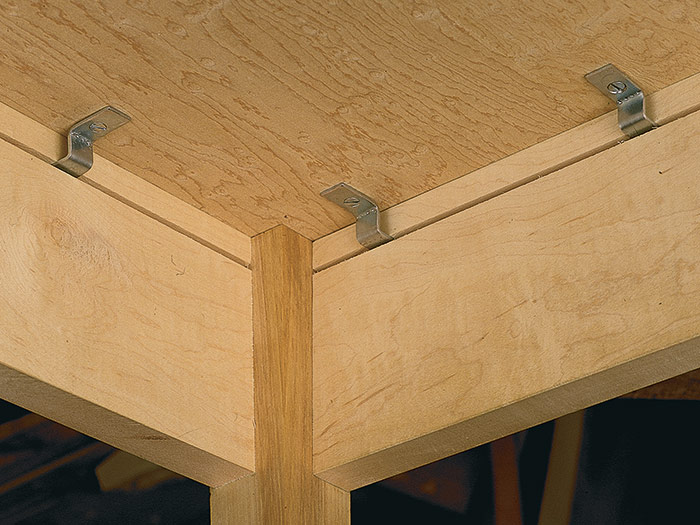 How to Attach Legs to a Wooden Table or Desk 