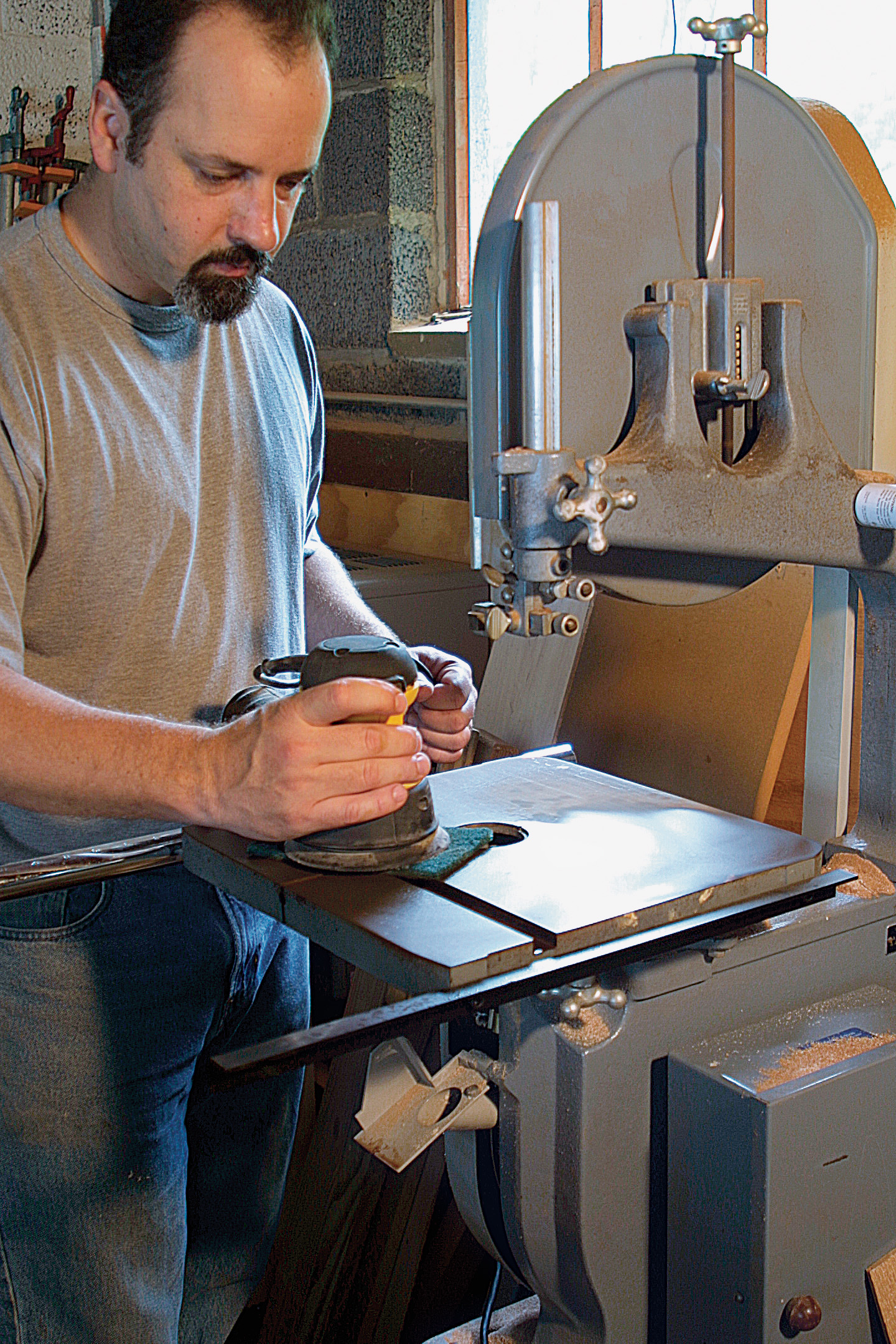How to Keep Your Table Saw Surface Clean and Rust-Free
