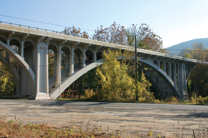 bridge over housatonic river table design inspiration