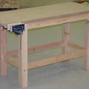 Free plans for simple, basic woodworking workbench with vise