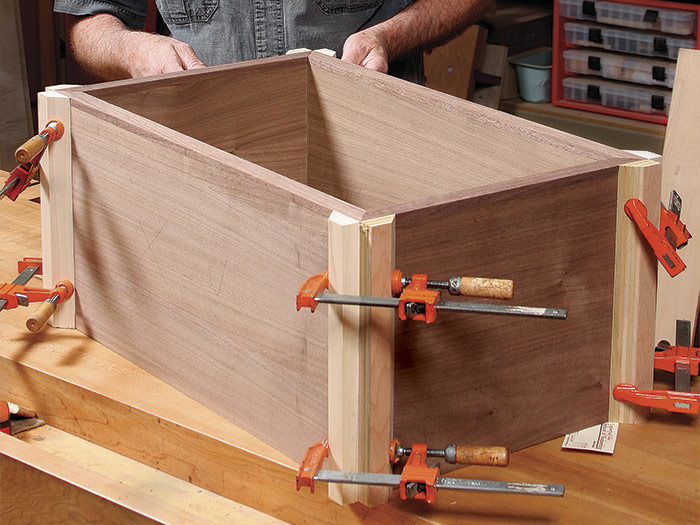 Perfect miters come together quickly. 