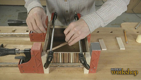 How to Install Quadrant Hinges in a Box - FineWoodworking