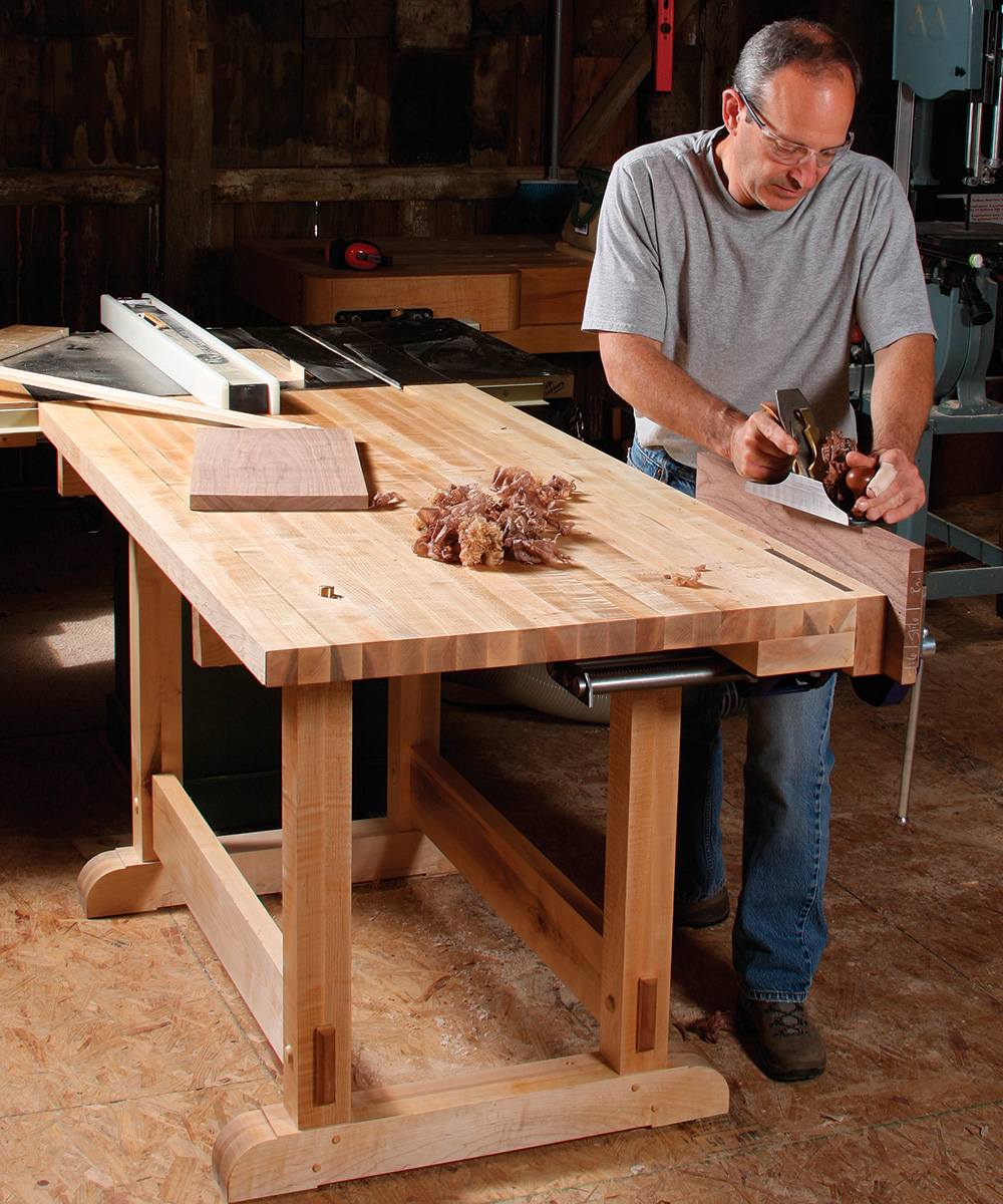outfeed table as workbench