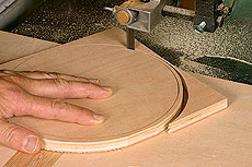 Michael Fortune Circle-Cutting Bandsaw Jig in Action