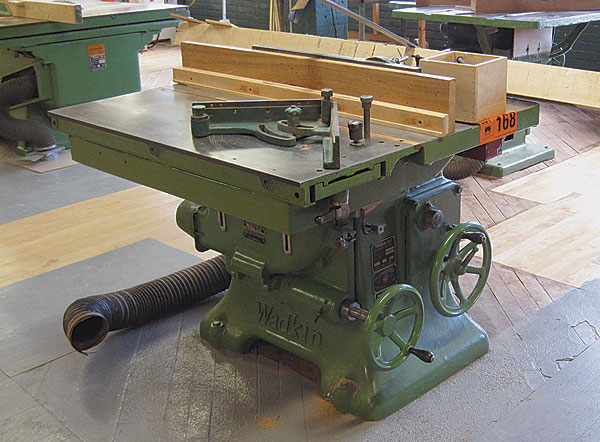 1950s-era Wadkin PK tablesaw before refurbishing; vintage machinery; old machine rehab resources; before and after photos