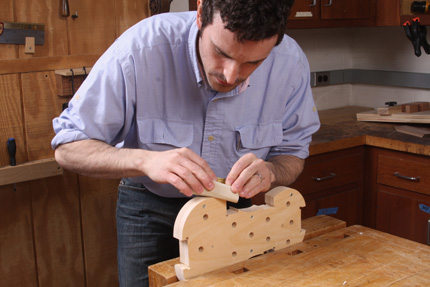 Making the rib form for a violin