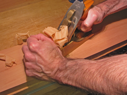 Who Is a Hand Tool Woodworker? - FineWoodworking