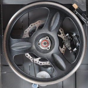laguna bandsaw blade tires are well balanced wheels with a disc brake