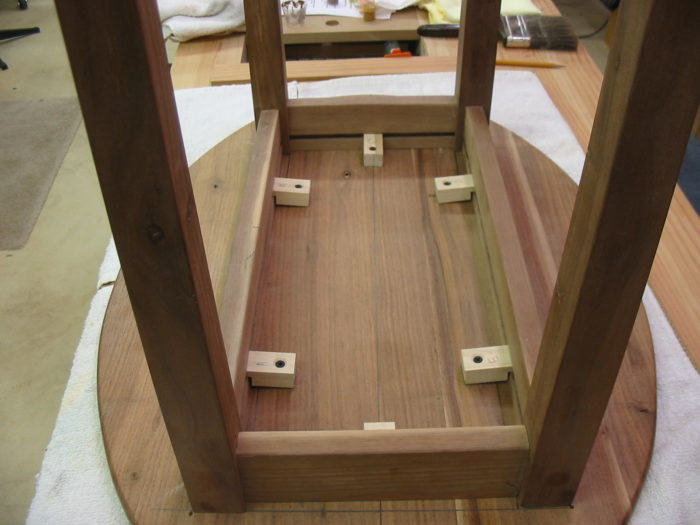 Attaching Solid-Wood Tabletops - FineWoodworking