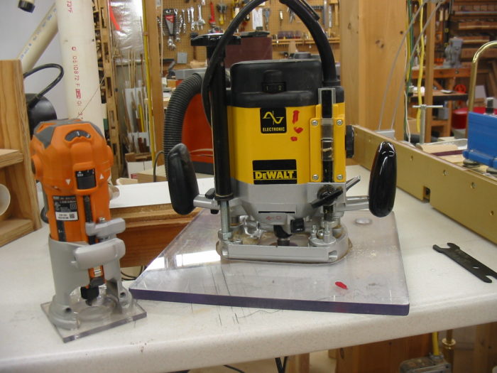 Midsize Plunge Router RP400 - FineWoodworking