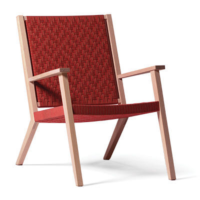This chair, with its clean lines and simple form, is clearly influenced by the Shaker aesthetic.