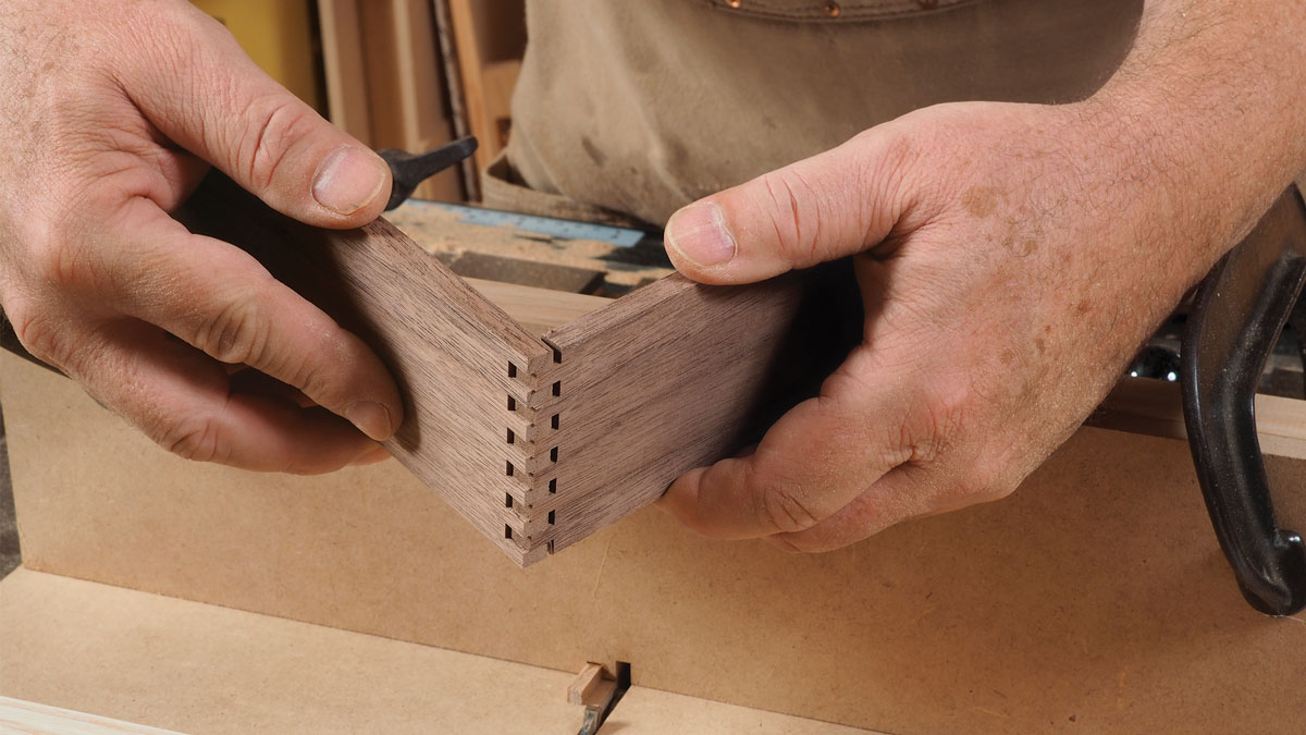 By loosening the clamps slightly and tapping the MDF one way or the other, you can quickly work toward a perfect fit
