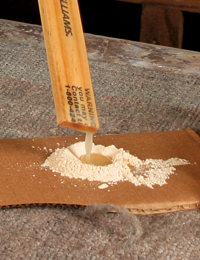 Mixing sanding dust with glue