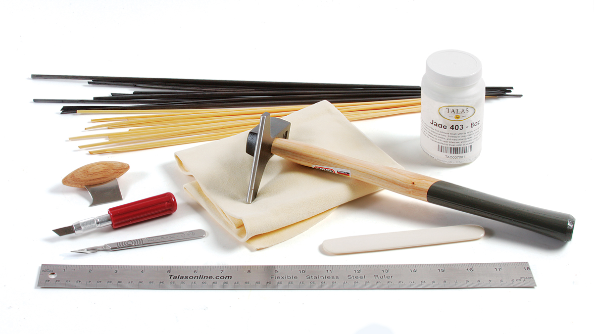 The go-to tools for straw marquetry includes the following.