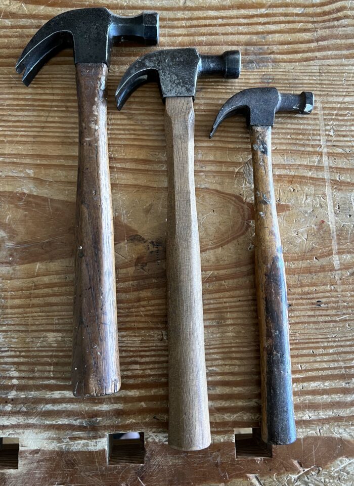 Claw hammers in different sizes
