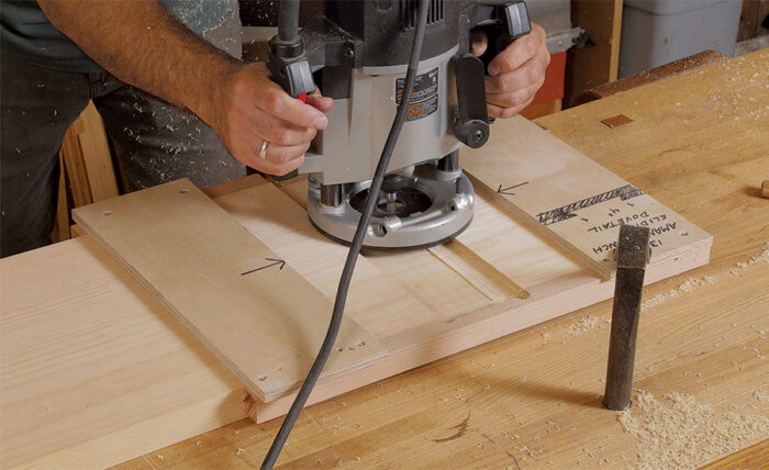 Routing the dovetail housing