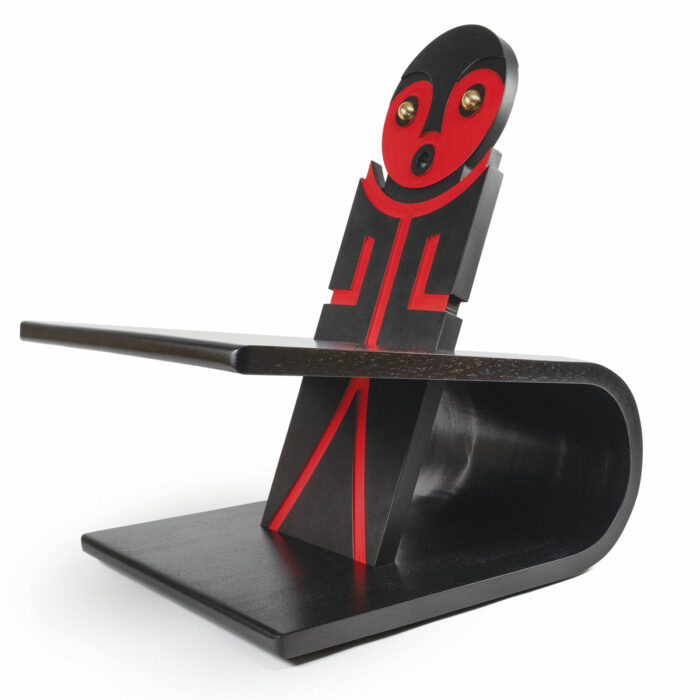 Qwanta Totem Chair black and red